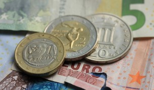 Над 2 млрд евро неплатени сметки за ток в Гърция
