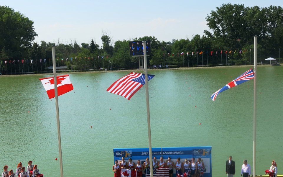 Пловдив приветства 8 шампионски лодки, Италия води с 3 златни медала на Световното по гребане