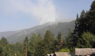 Още военни ще се включат в гасенето на пожара в Рила