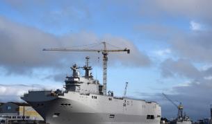 Франция трябваше да предаде първия от корабите „Мистрал“ още миналата година