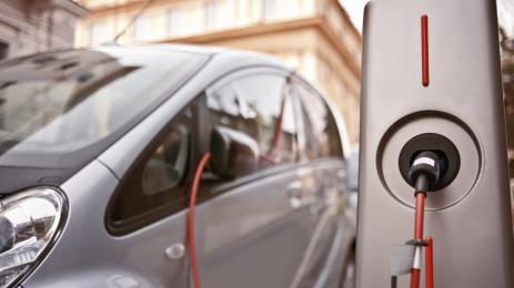 електрически автомобил