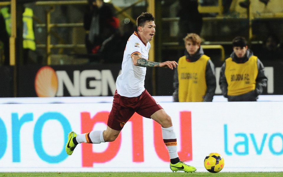 Милан увеличи офертата си за Алесио Романьоли