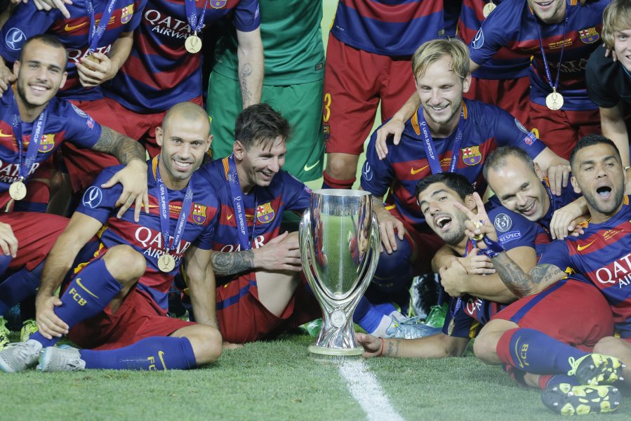 Барселона триумфира със Суперкупата на Европа1