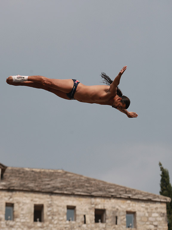 Ден първи от Red Bull Cliff Diving World Series в Мостар /Босна и Херцеговина