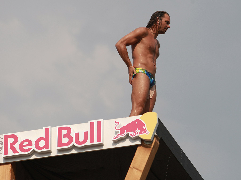 Ден първи от Red Bull Cliff Diving World Series в Мостар /Босна и Херцеговина