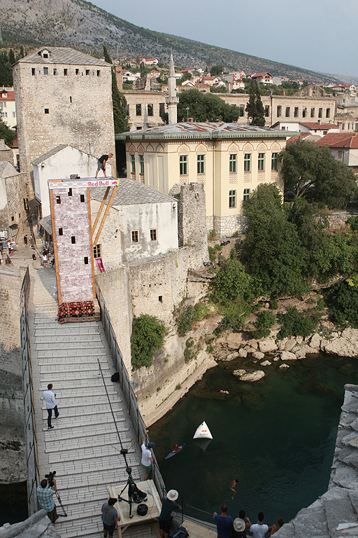 Ден първи от Red Bull Cliff Diving World Series в Мостар /Босна и Херцеговина