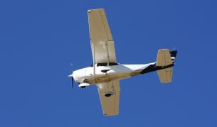 Два малки самолета се сблъскаха в Калифорния