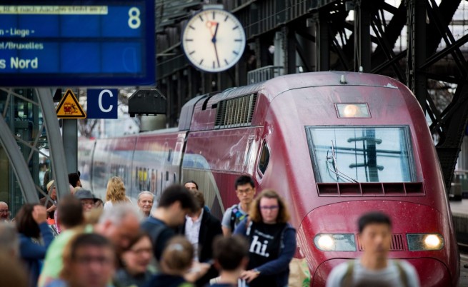 Повдигнаха обвинения на стрелеца от влака Амстердам-Париж