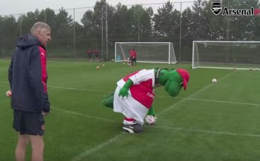 ВИДЕО: В Арсенал им се зави свят