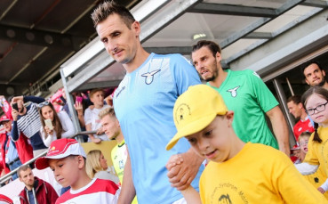 Мирослав Клозе аут за повече от месец