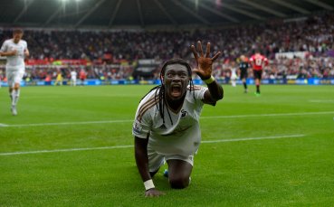 ВИДЕО: Суонси наказа Юнайтед, остана непобеден