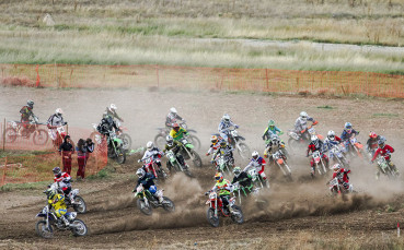 Успешна квалификация за нашите мотоциклетисти в Катар