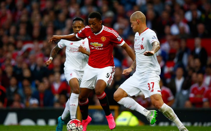 Уейн Рууни: Представянето на Марсиал е невероятно