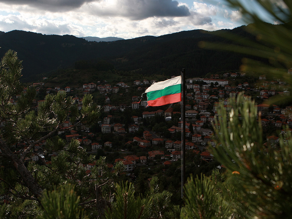 Село Момчиловци, община Смолян.