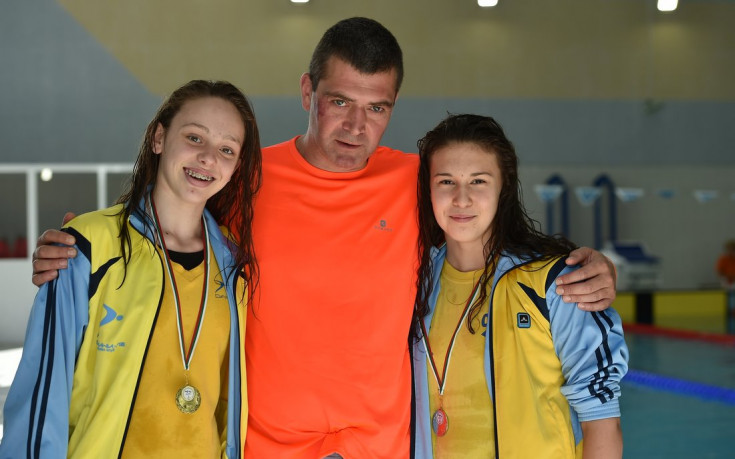 Плуването с нов генерален мениджър и треньор