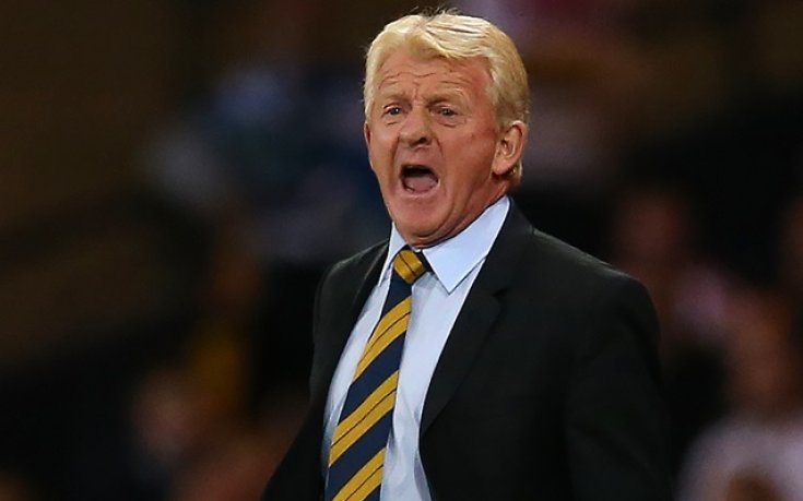 Гордън Страхан нападна остро футбола в Шотландия