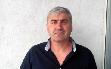 Левскари създават Алея на националните герои в Сандански