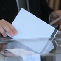 <h4>В Румъния решават на референдум за дефиницията на семейство </h4>
