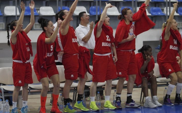 Божков обяви състава на женския национален тим