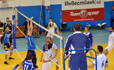 СНИМКИ: Монтана би Левски във волейболното първенство