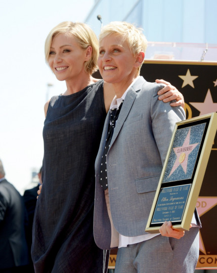 Кой получи 2477-та звезда в Холивуд - снимка 15