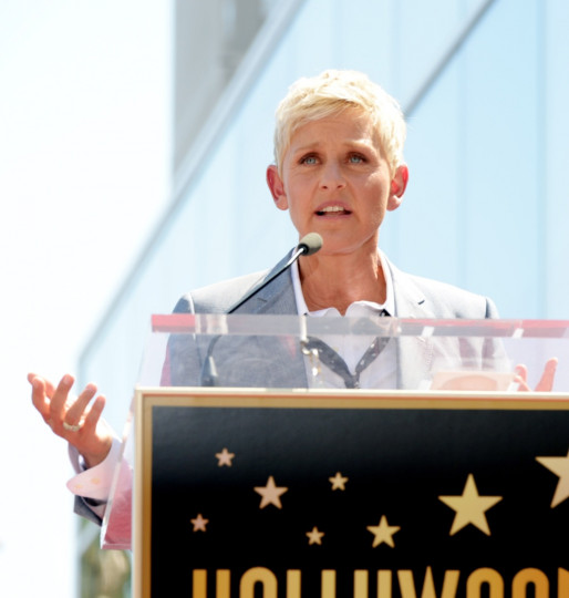 Кой получи 2477-та звезда в Холивуд - снимка 2