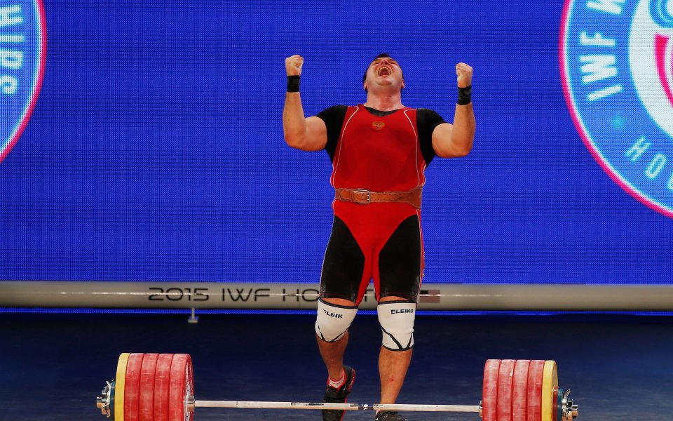 Ловчев спечели титлата при най-тежките с нов световен рекорд