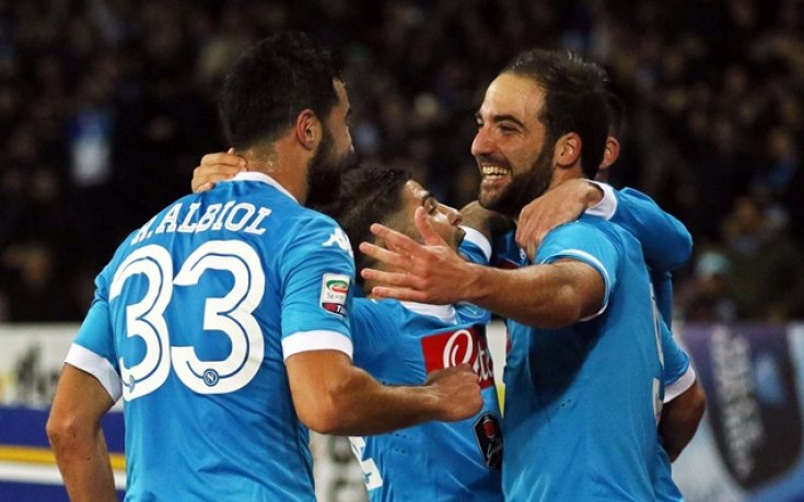 Наполи пречупи Интер за върха в Италия