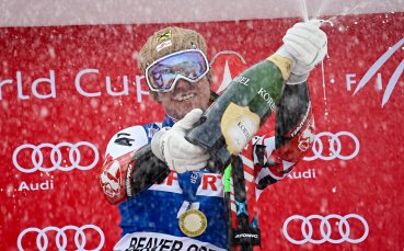 Хиршер спечели супергигантския слалом в Бийвър Крийк