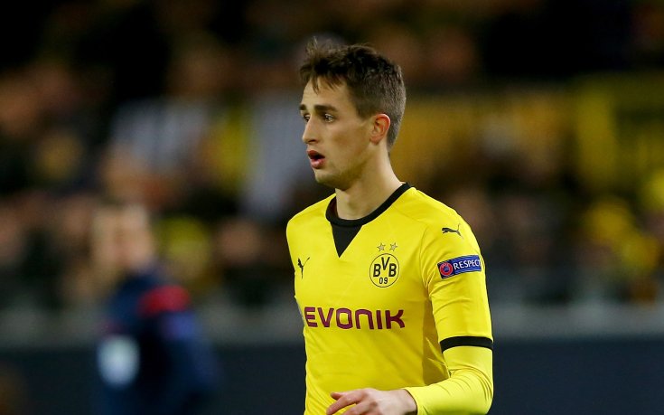 Янузай се размрънка и в Дортмунд