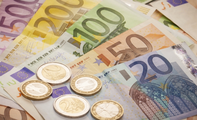 74% от българите не искат еврото