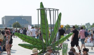 Лекарство от канабис уби 1 и прати 5 човека в болница