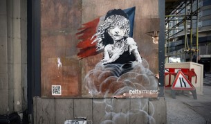 Премахнаха провокативен графит в Лондон