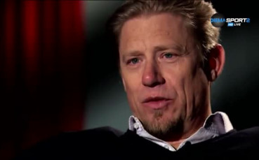 Шмайхел: Юнайтед ме отегчава до смърт