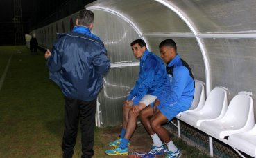 Левски тренира, Костадинов с проблеми