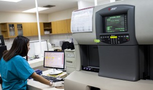 Потвърдиха, че вирусът Зика се предава по полов път