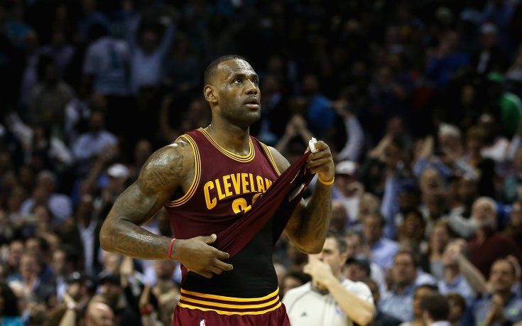 ЛеБрон Джеймс влезе в Топ 15 на стрелците в НБА