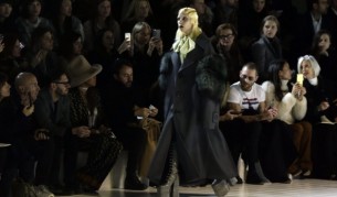 Лейди Гага на модния подиум