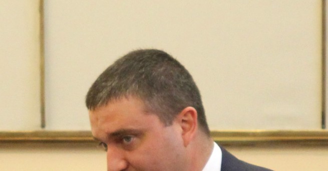 България Горанов говори за държавен монопол при лотариите В края