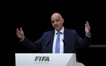 Световната футболна централа ФИФА има желание да предложи варианти за