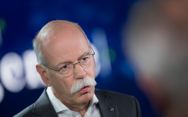 В Мерцедес удивени от критикаря на Ф1 Екълстоун