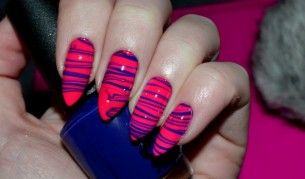 Как да си направим ефектен и лесен воден маникюр (видео)