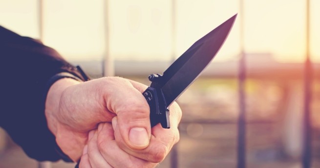 Двама души бяха убити в четвъртък при нападение с нож