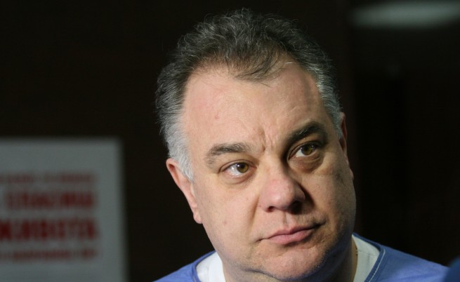 Гранична полиция спря Мирослав Ненков на летището, засекли радиация