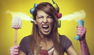 Супермайките упражняват 23 професии седмично