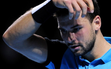 СНИМКА: Гришо поддържа форма край морето