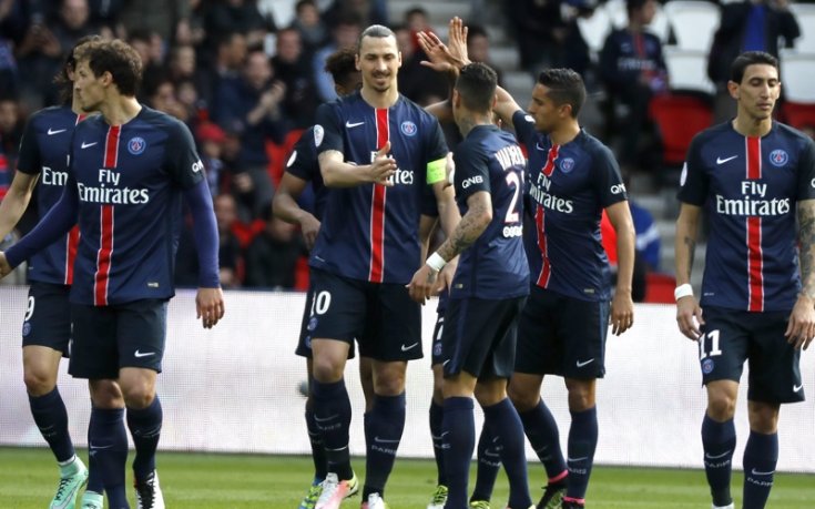 Ибра хвърли Париж в захлас, ПСЖ млати без жалост