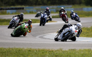 Литовският състезател по мотокрос Арминас Ясиконис претърпя зловещо падане по