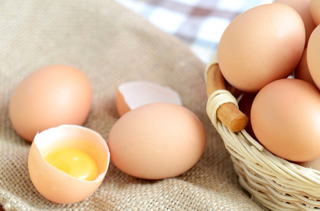 Здрави кости
В яйцата има още калций и витамин D, които спомагат за здравето на костите ни.