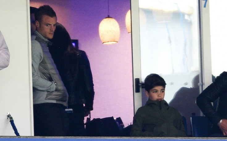 През погледа на годеницата: Още от купона у Варди